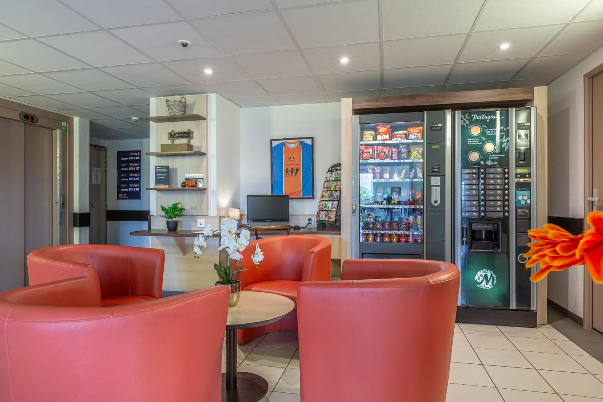 Ace Hotel Chateauroux Deols Eksteriør bilde